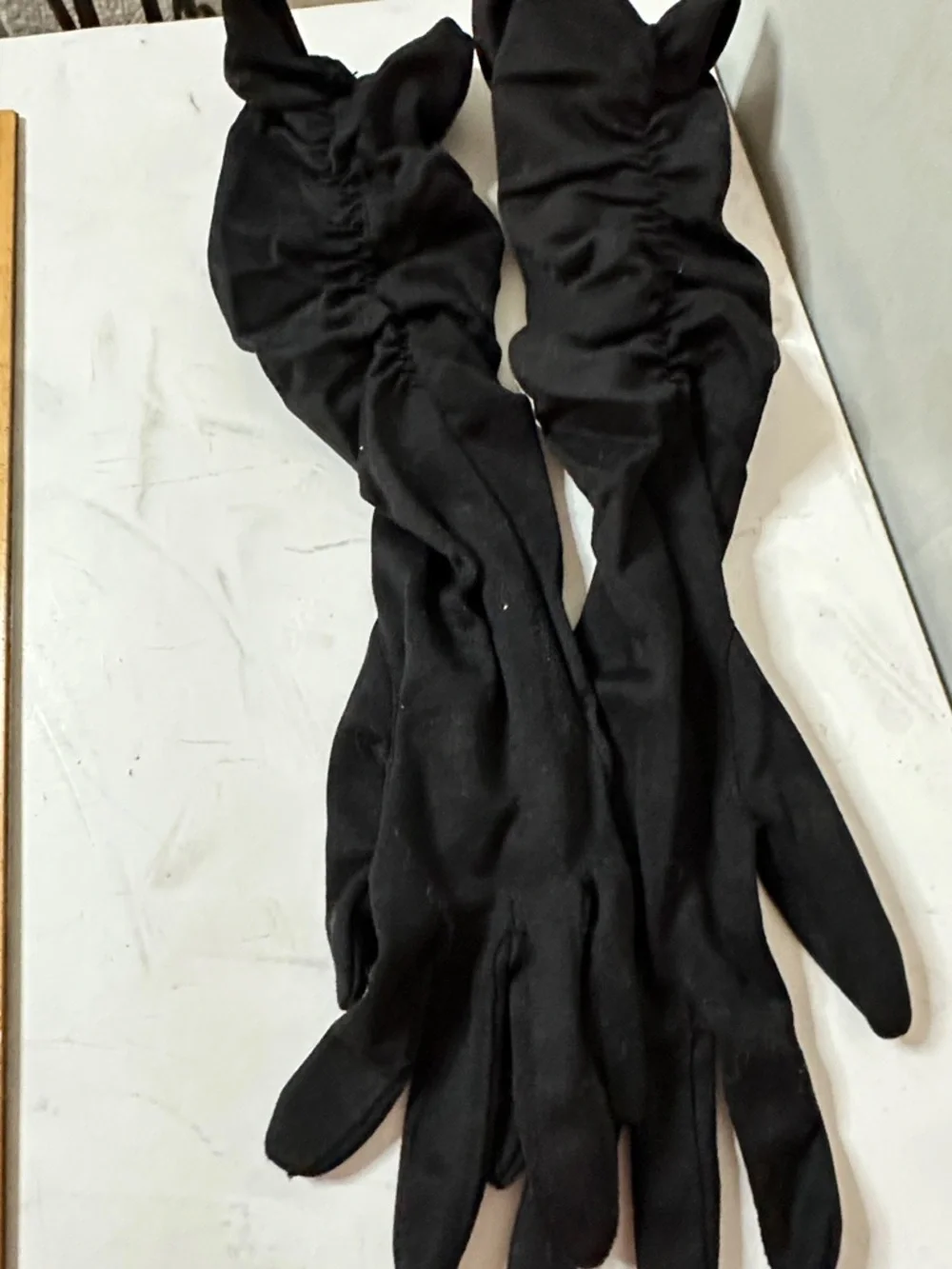 Vintage Mid Century RUCHED Below The Elbow Day Gloves Black Matte